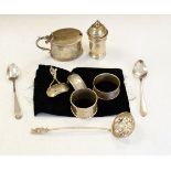 Assorted small silverware to include; a pair of George III spirit labels for Hollands & Vidonia,