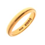 22ct gold wedding band, Chester 1936, size R, 7g approx Condition: