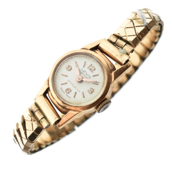 Lady's Levis 18ct gold cased antimagnetic cocktail watch having champagne dial with Arabic and baton