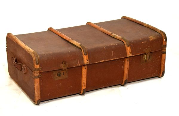 Vintage canvas travel trunk with leather handles and wooden ribs Condition: