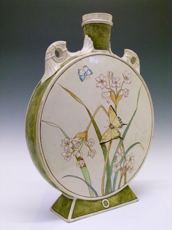 19th Century Minton Art Pottery Studio pilgrim flask vase having two moulded handles to the - Bild 3 aus 9