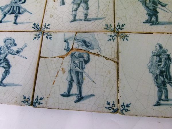 Collection of thirty-three 19th Century Dutch Delft blue and white painted tiles, comprising: - Bild 8 aus 9