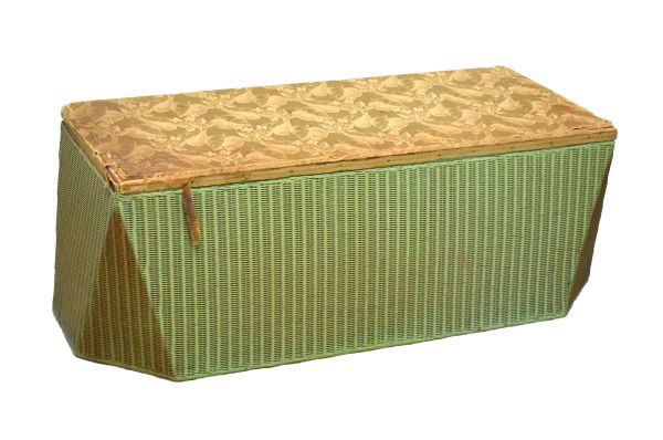 Lloyd Loom-style woven wicker Ottoman Condition: