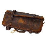 Vintage tan leather Gladstone or Doctor's bag with brass fittings Condition: