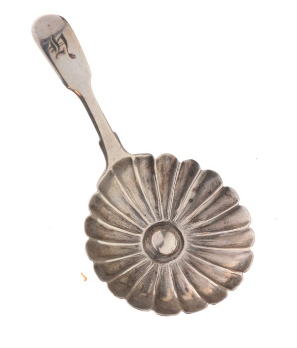 Victorian silver caddy spoon having a flower head bowl, London 1837, 0.3toz approx Condition: