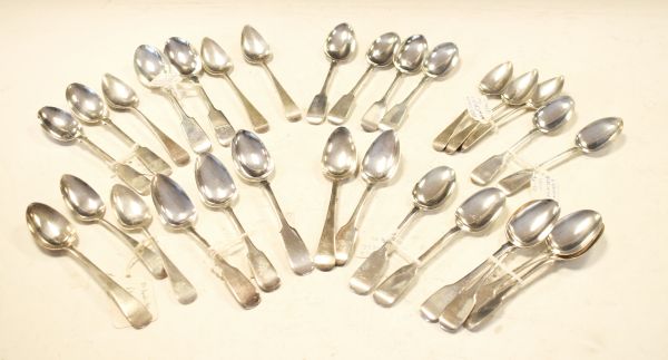 Quantity of various silver tea and coffee spoons, 15toz approx Condition: