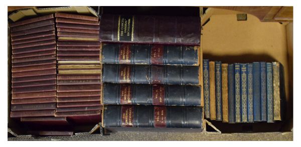 Books - Works of Shakespeare (42 volumes), together with a leather-bound dictionary etc Condition: