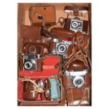 Quantity of various vintage cameras, mostly in original leather cases including Voigtlander etc