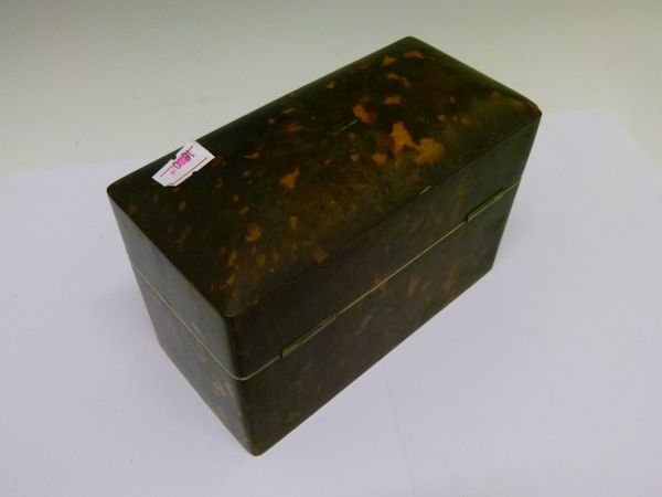 19th Century tortoiseshell veneered box, of rectangular form, the hinged cover opening to reveal a - Bild 5 aus 10