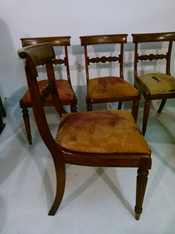 Set of six Regency/George IV rosewood dining chairs, each having panelled figured top rail over - Bild 6 aus 14