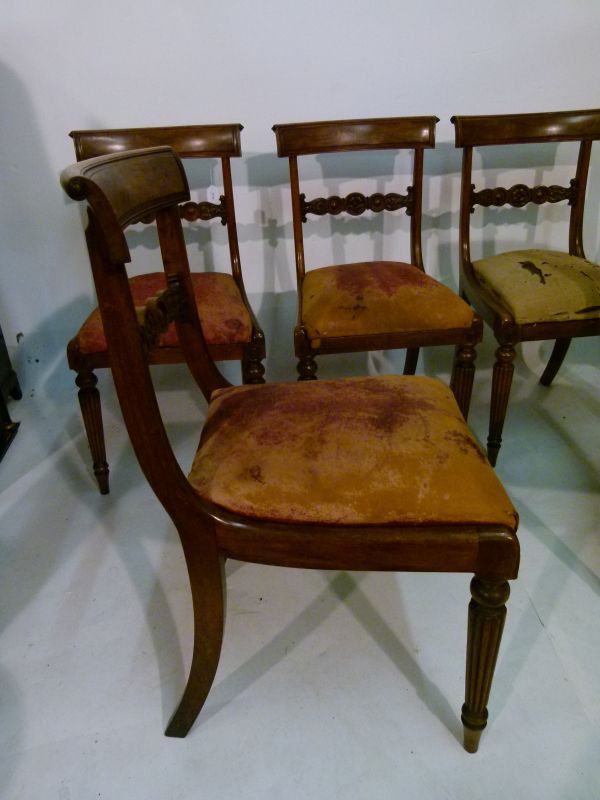 Set of six Regency/George IV rosewood dining chairs, each having panelled figured top rail over - Bild 5 aus 14