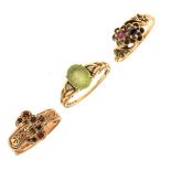 Three 9ct gold rings, to include a peridot-set example, various sizes, 8.5g gross approx (3)