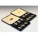 Cased set of six George V silver teaspoons with Art Deco decoration, London 1932, together with a