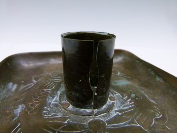 Newlyn copper chamber candlestick, having embossed decoration of two stylised fish and stamped - Image 5 of 9