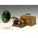 Late 19th/early 20th Century oak-cased 'Graphophone', Type Q, Patent dates 1886-1897, the barrel