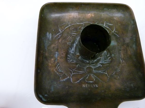 Newlyn copper chamber candlestick, having embossed decoration of two stylised fish and stamped - Image 3 of 9