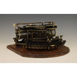 Early 20th Century oak-cased Hammond Patent typewriter, with semi-circular two-tier keyboard in