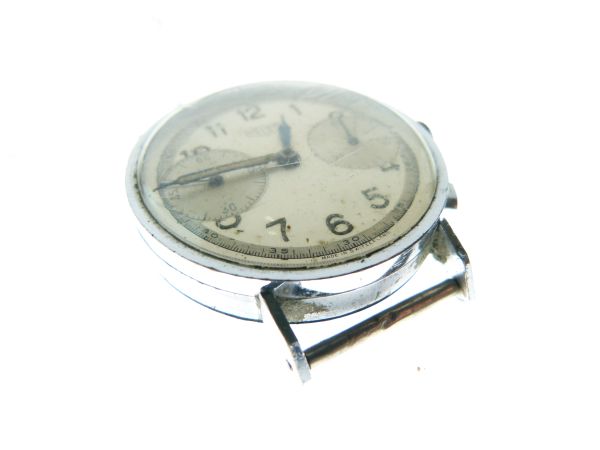 Mid 1940's Gentleman's manual wind chronograph watch head, having a chrome plated three body case, - Image 3 of 8