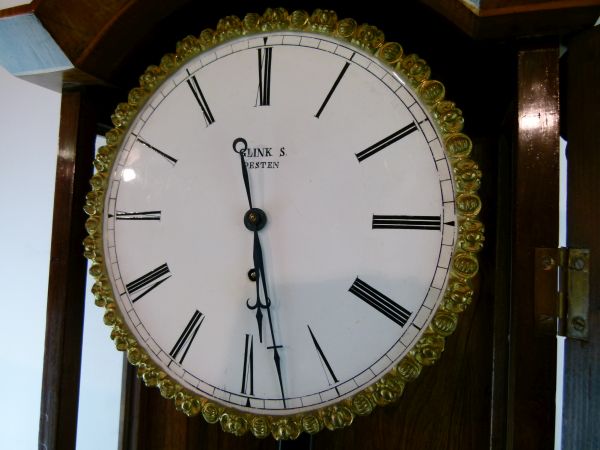 Late 19th Century rosewood-cased Vienna wall clock, S. Glink, Pesten, the 6.5-inch white Roman - Image 4 of 7