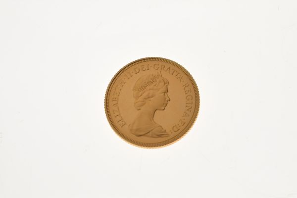 Gold Coin - Elizabeth II proof sovereign 1980, in presentation case Condition: Proof sovereign EF, - - Image 3 of 4