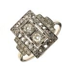 French diamond panel ring, with indistinct control marks, the two principal central old brilliant