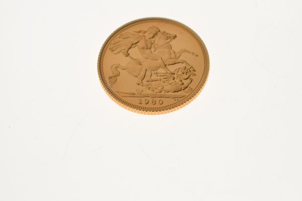 Gold Coin - Elizabeth II proof sovereign 1980, in presentation case Condition: Proof sovereign EF, - - Image 2 of 4