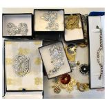 Selection of costume, fashion and dress jewellery, to include boxed examples