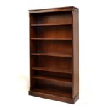 Reproduction mahogany finish open bookcase fitted five adjustable shelves, 100cm wide