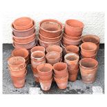 Quantity of terracotta garden crocks/flowerpots