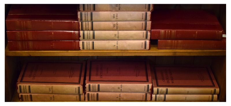 Books - 16 Chambers Encyclopaedia (Newnes) in various volumes