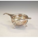 George VI silver tea strainer and dish, Birmingham 1938, 3.2toz approx