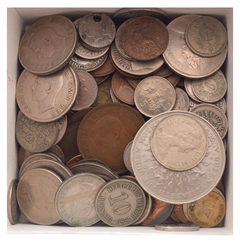 Coins - Collection of World and GB coins and medallions mainly 20th Century