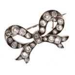 Late Victorian diamond set bow brooch, set with twenty-six old brilliants cuts totalling