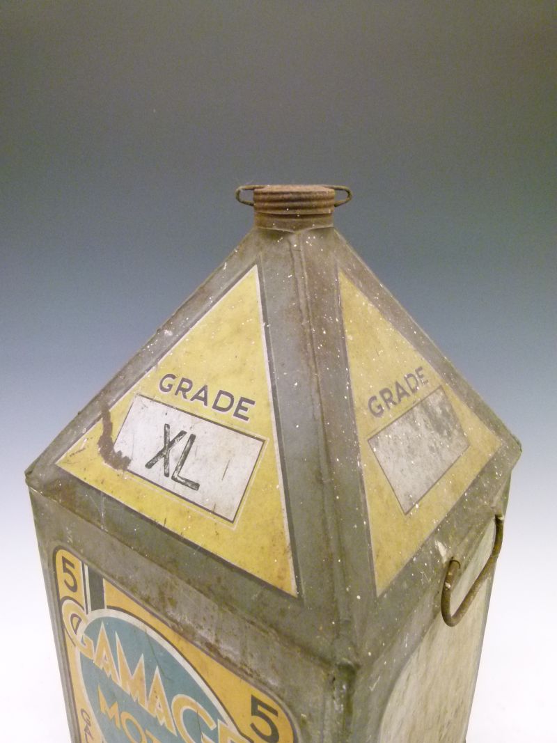 Advertising - Vintage grade XL Gamages pyramid motor oil can, decorated with racing car, seaplane - Image 2 of 8