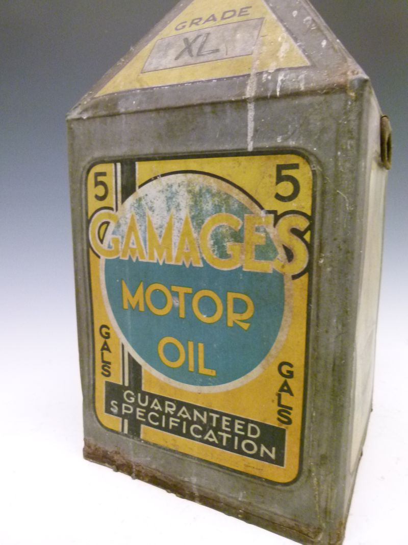 Advertising - Vintage grade XL Gamages pyramid motor oil can, decorated with racing car, seaplane - Image 3 of 9