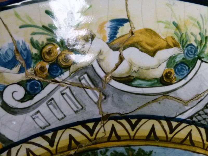 Italian maiolica pottery charger, 19th Century, decorated in the 'Istoriato' tradition with a - Image 5 of 10