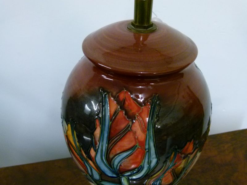 Modern Moorcroft pottery 'Tulip' pattern lamp base, of baluster form with tube-lined decoration, - Image 5 of 6