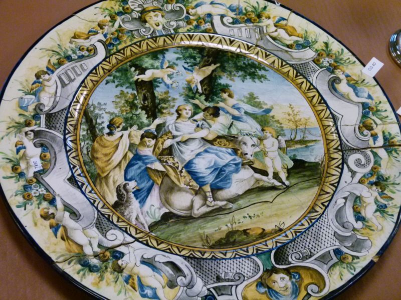Italian maiolica pottery charger, 19th Century, decorated in the 'Istoriato' tradition with a - Image 6 of 10