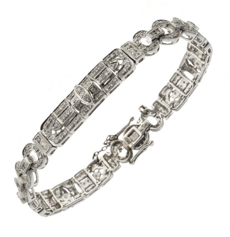 Diamond set 18ct white gold Art Deco style bracelet, set throughout with a total of one hundred