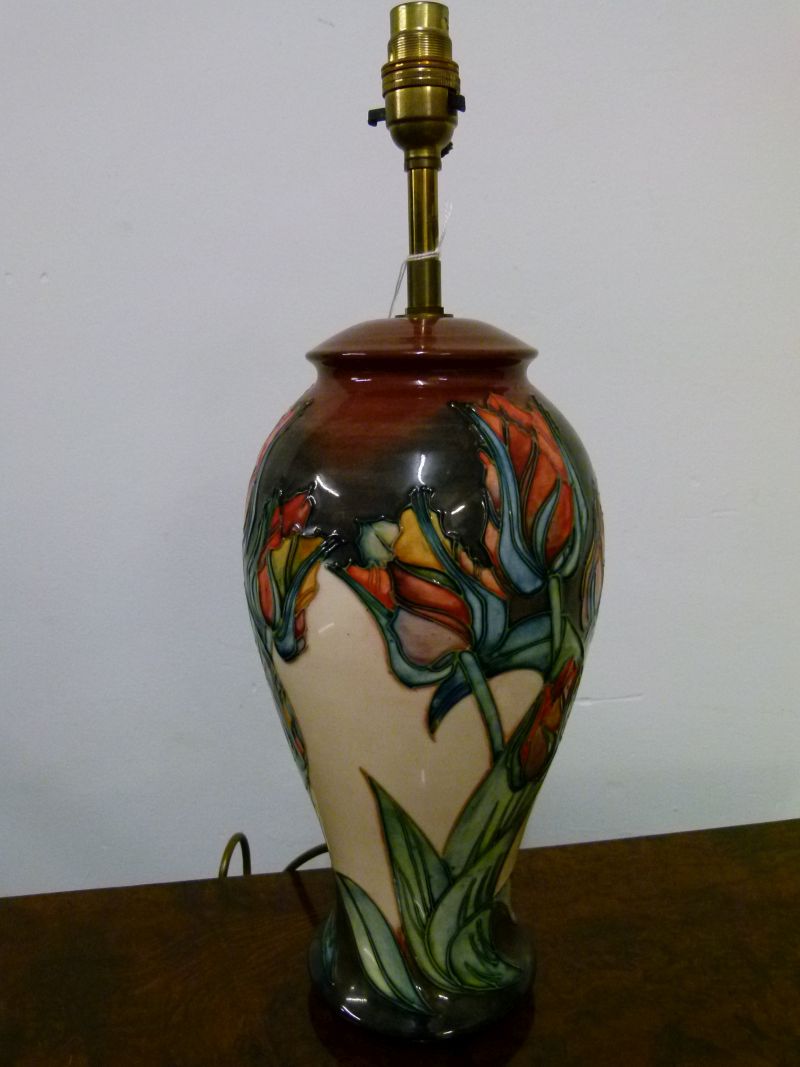 Modern Moorcroft pottery 'Tulip' pattern lamp base, of baluster form with tube-lined decoration, - Image 4 of 6