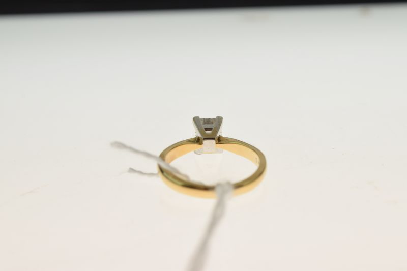 Diamond single stone 18ct gold ring, the Millennium cut of approximately 1.07 carats, measuring - Image 6 of 7