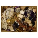 Assorted costume, fashion and dress jewellery