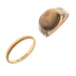 18ct gold wedding band, size Q, together with an unmarked yellow metal signet ring, size R, (shank