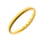 22ct gold wedding band, size L, 2.7g approx