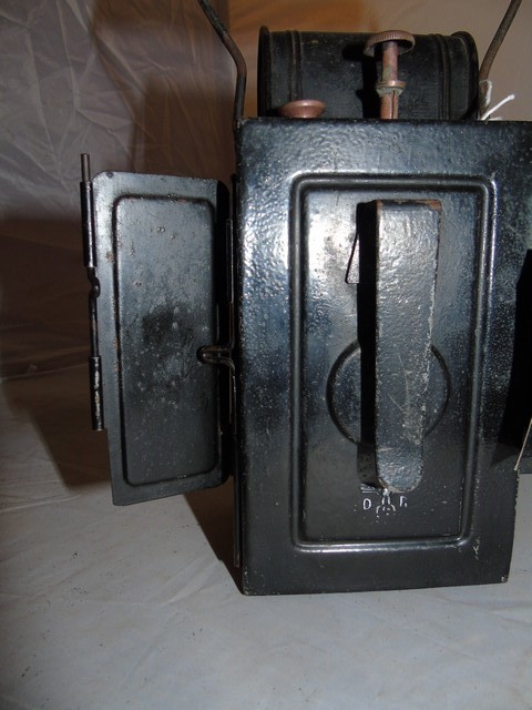 GERMAN TINPLATE RAILWAY LAMP STAMPED LININGER & CO WIEN XVI EST [£20-£40] - Image 5 of 7