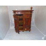 SMALL CARVED OAK EUROPEAN STYLE BIJOUTERIE CABINET EST[£50-£90]