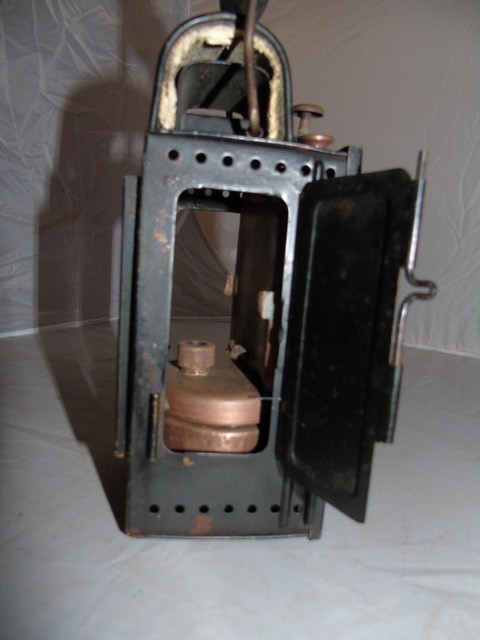 GERMAN TINPLATE RAILWAY LAMP STAMPED LININGER & CO WIEN XVI EST [£20-£40] - Image 4 of 7