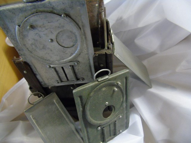 GERMAN BAKELITE CARBIDE RAILWAY LAMP EST [£20-£40] - Image 10 of 18