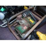 LISTER ENGINED BOATS WATER PUMP INCOMPLETE A/F EST (£15-30)