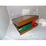 BOXED BACKGAMMON SET WITH A CHESS BOARD TOP [ ]